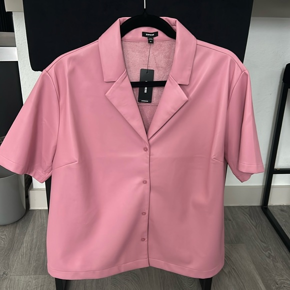 Faux Leather Button Up Boxy Shirt Pink Express - Picture 4 of 5